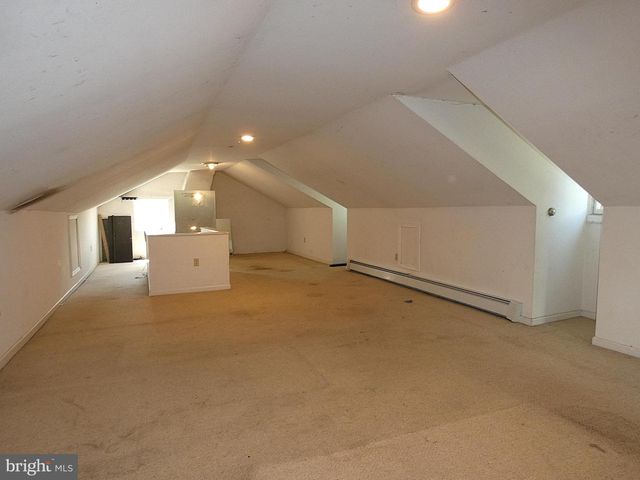 441 S FRONT ST, Columbia, PA 17512