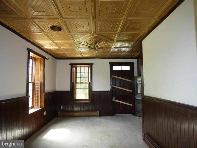441 S FRONT ST, Columbia, PA 17512