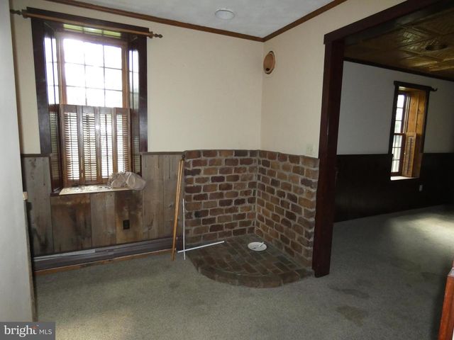 441 S FRONT ST, Columbia, PA 17512