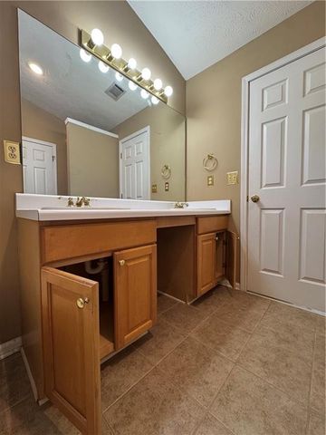 1312 Glenover Way, Marietta, GA 30062