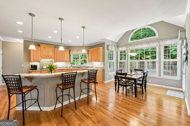 160 Woodcliff Drive, Suwanee, GA 30024