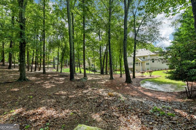 160 Woodcliff Drive, Suwanee, GA 30024
