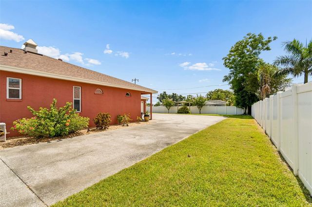 7791 CARVER COURT, Seminole, FL 33772