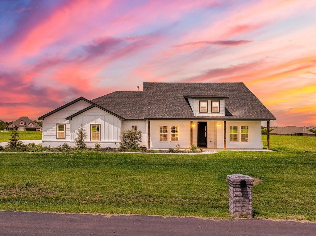 623 Mustard Seed Road, Guthrie, OK 73044