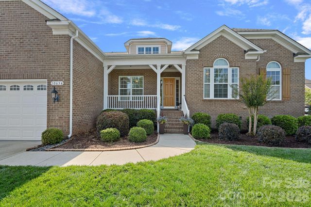 10654 Rippling Stream Drive NW, Concord, NC 28027