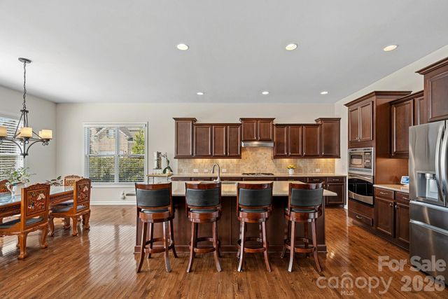 10654 Rippling Stream Drive NW, Concord, NC 28027