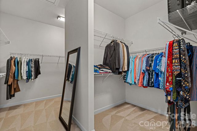 10654 Rippling Stream Drive NW, Concord, NC 28027