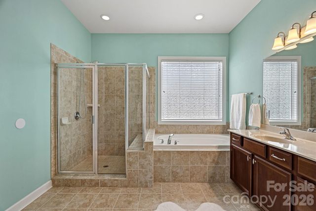 10654 Rippling Stream Drive NW, Concord, NC 28027