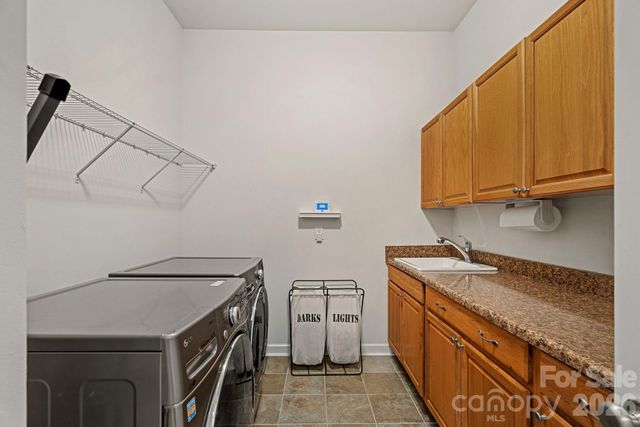 10654 Rippling Stream Drive NW, Concord, NC 28027
