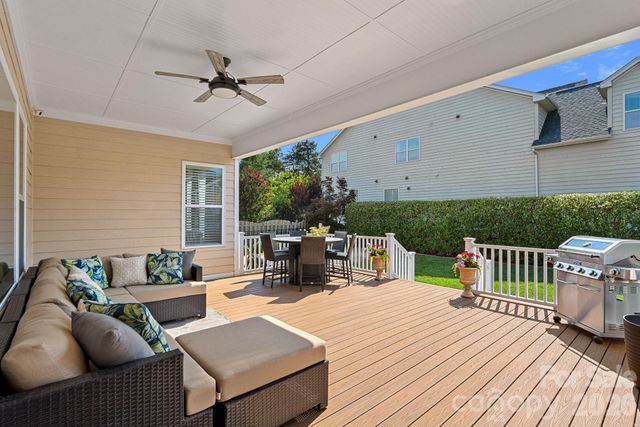 10654 Rippling Stream Drive NW, Concord, NC 28027