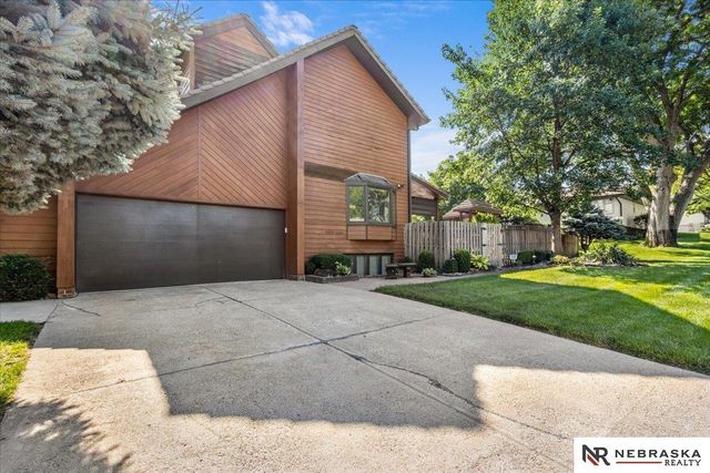 12357 Seward Street, Omaha, NE 68154