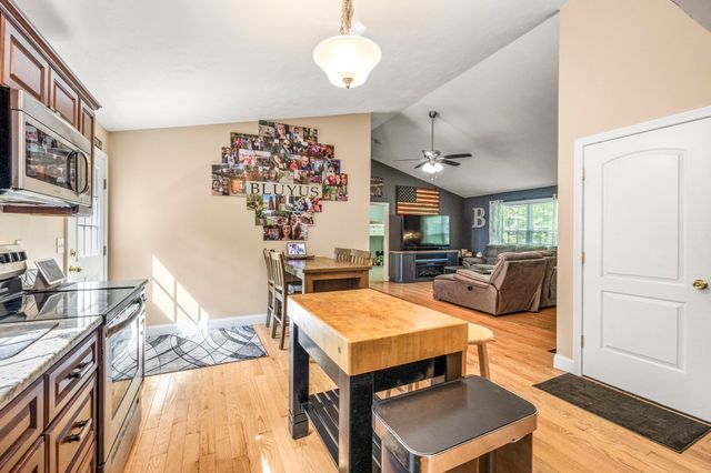 131 Adams Rd, East Brookfield, MA 01515