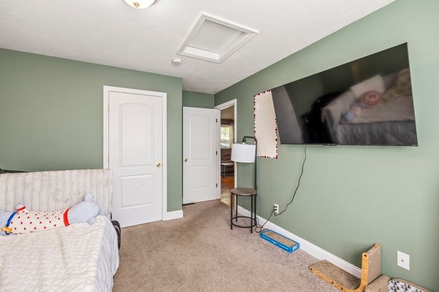 131 Adams Rd, East Brookfield, MA 01515