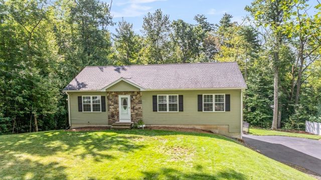 131 Adams Rd, East Brookfield, MA 01515