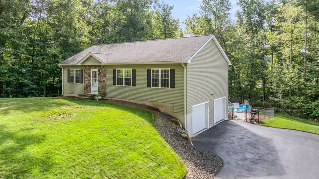 131 Adams Rd, East Brookfield, MA 01515