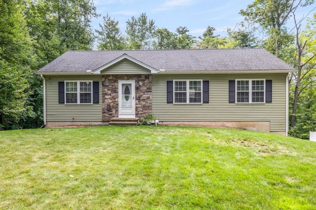 131 Adams Rd, East Brookfield, MA 01515