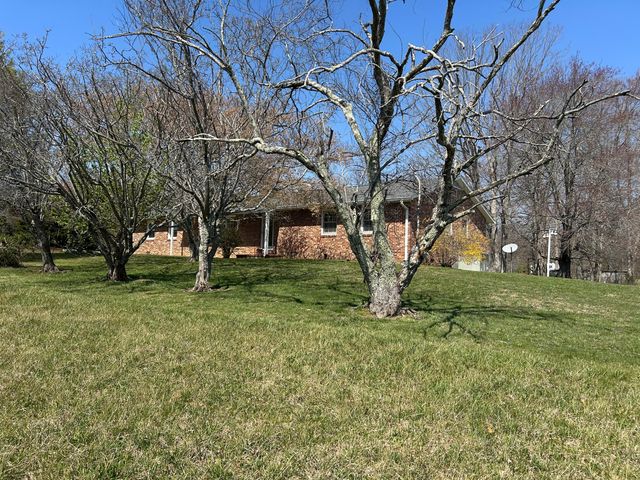515 Brayton Road, Graysville, TN 37338
