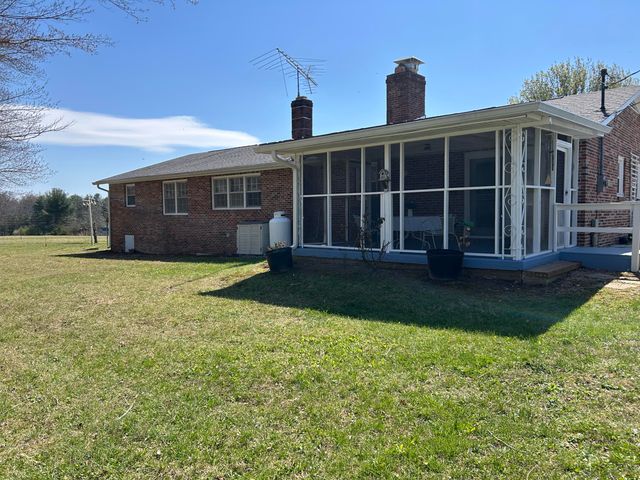 515 Brayton Road, Graysville, TN 37338