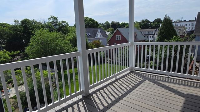 29-31 Cushing St 3, Cambridge, MA 02138