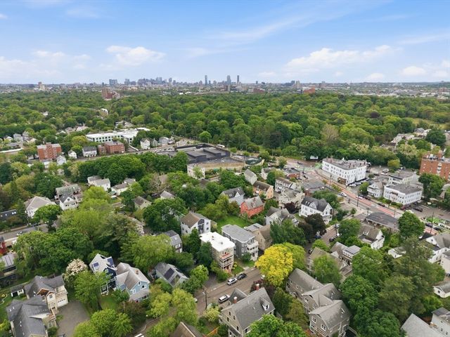29-31 Cushing St 3, Cambridge, MA 02138