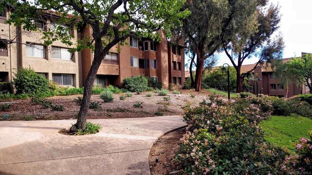 10225 Caminito Cuervo 140, San Diego, CA 92108