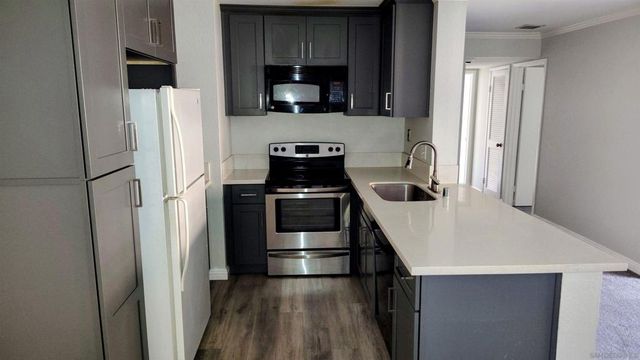 10225 Caminito Cuervo 140, San Diego, CA 92108