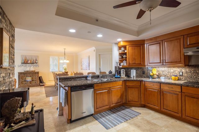 9 NE 20th Avenue 201, Deerfield Beach, FL 33441