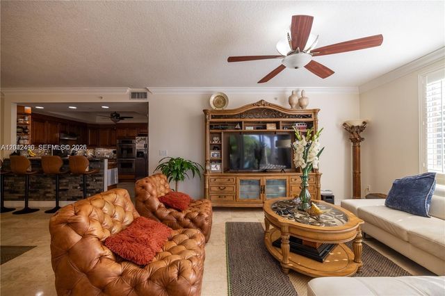 9 NE 20th Avenue 201, Deerfield Beach, FL 33441