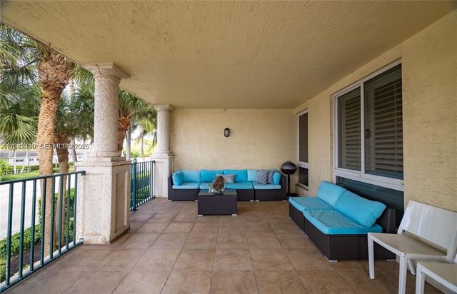 9 NE 20th Avenue 201, Deerfield Beach, FL 33441
