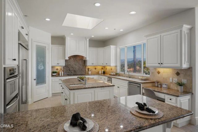 4284 Fallsbrae Road, Fallbrook, CA 92028