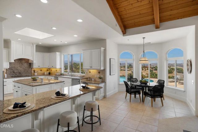 4284 Fallsbrae Road, Fallbrook, CA 92028