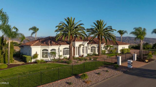 4284 Fallsbrae Road, Fallbrook, CA 92028