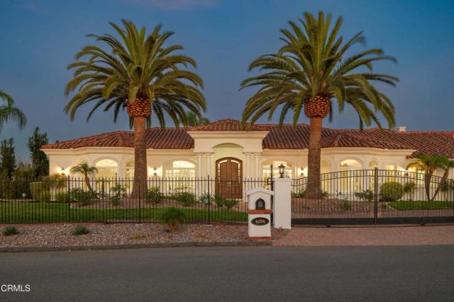 4284 Fallsbrae Road, Fallbrook, CA 92028