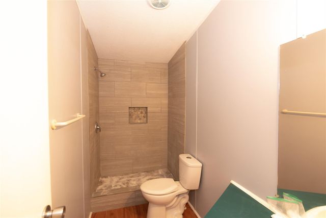 11804 Trickey Road, Houston, TX 77067