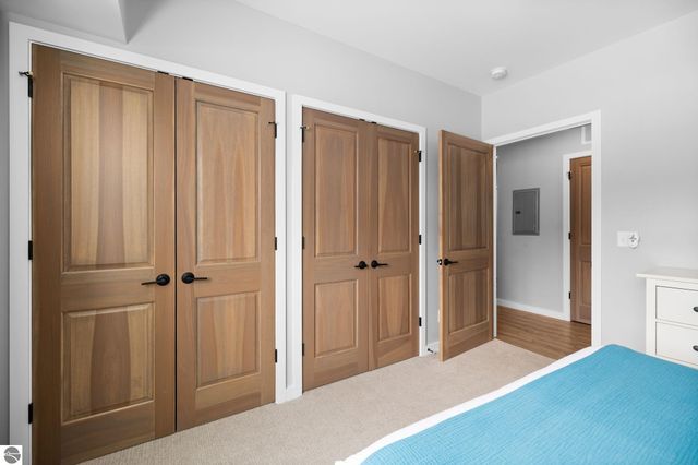 225 E Seventeenth Street # 3C, Traverse City, MI 49684