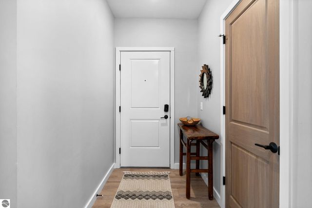 225 E Seventeenth Street # 3C, Traverse City, MI 49684