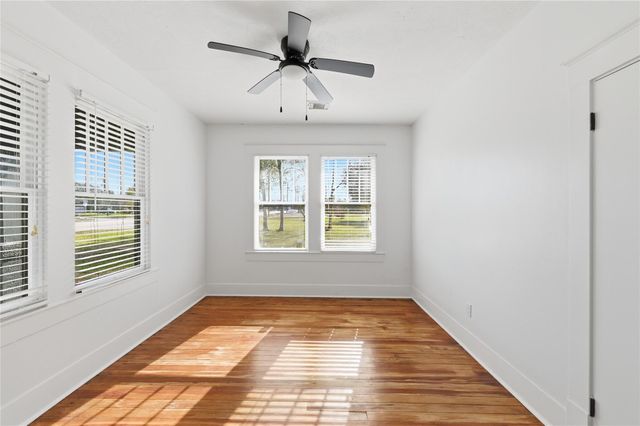 3808 Highway 3, Dickinson, TX 77539