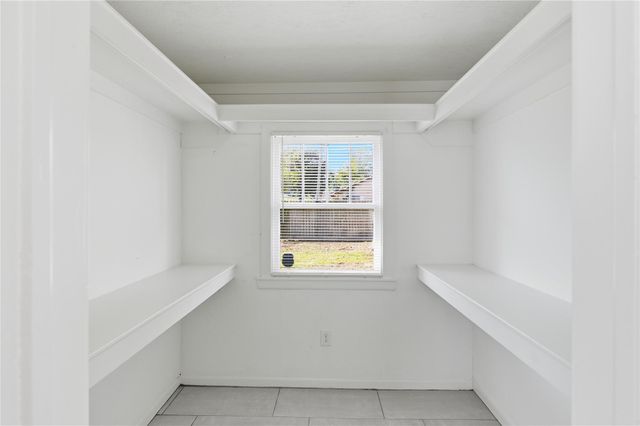 3808 Highway 3, Dickinson, TX 77539