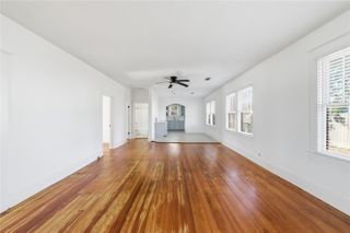 3808 Highway 3, Dickinson, TX 77539