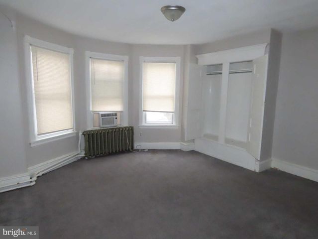 1528 W 4TH ST, Wilmington, DE 19805