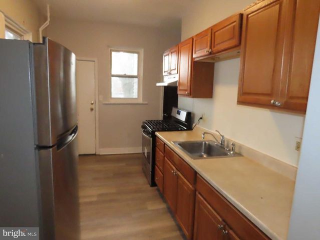 1528 W 4TH ST, Wilmington, DE 19805