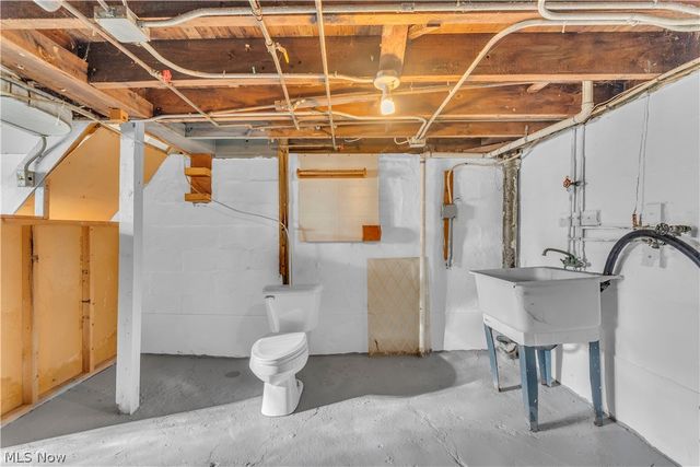 3212 Montclair Avenue, Cleveland, OH 44109