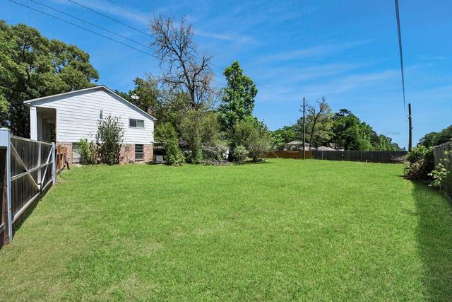 19310 Timber Forest Drive, Humble, TX 77346