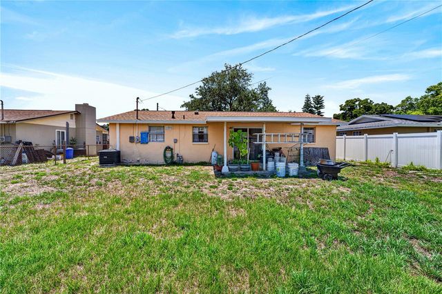 8845 55TH WAY N, Pinellas Park, FL 33782