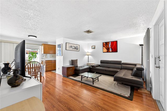 8845 55TH WAY N, Pinellas Park, FL 33782