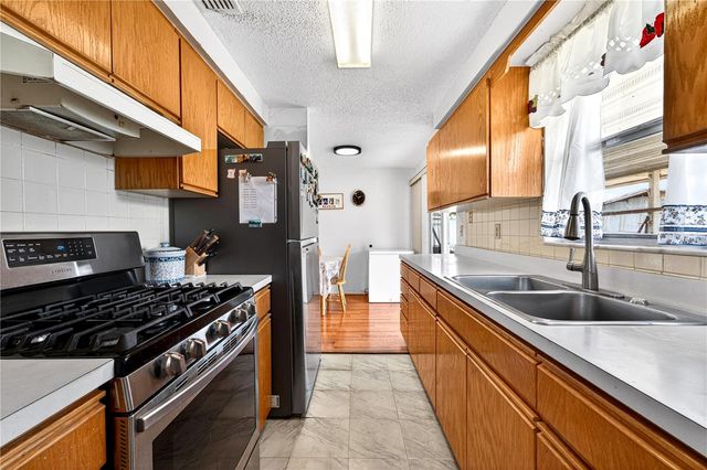 8845 55TH WAY N, Pinellas Park, FL 33782