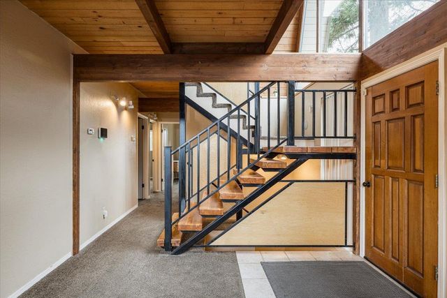 4611 Hillwood Dr, Shingle Springs, CA 95682