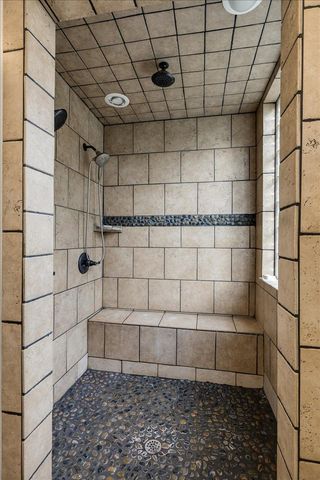 4611 Hillwood Dr, Shingle Springs, CA 95682