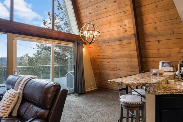 4611 Hillwood Dr, Shingle Springs, CA 95682