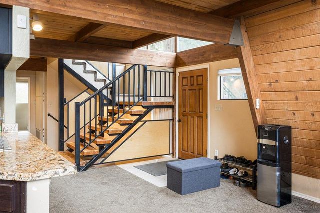 4611 Hillwood Dr, Shingle Springs, CA 95682